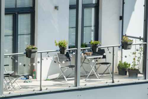 Metallbau Beitz Mainz Geländer Treppen Türen Tore Zäune Glasbau Balkone Überdachungen