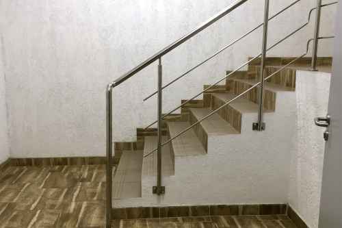 Metallbau Beitz Mainz Geländer Treppen Türen Tore Zäune Glasbau Balkone Überdachungen